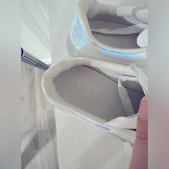 Brand new Alexander McQueen shoes white with clear sole - Picture 6 of 6